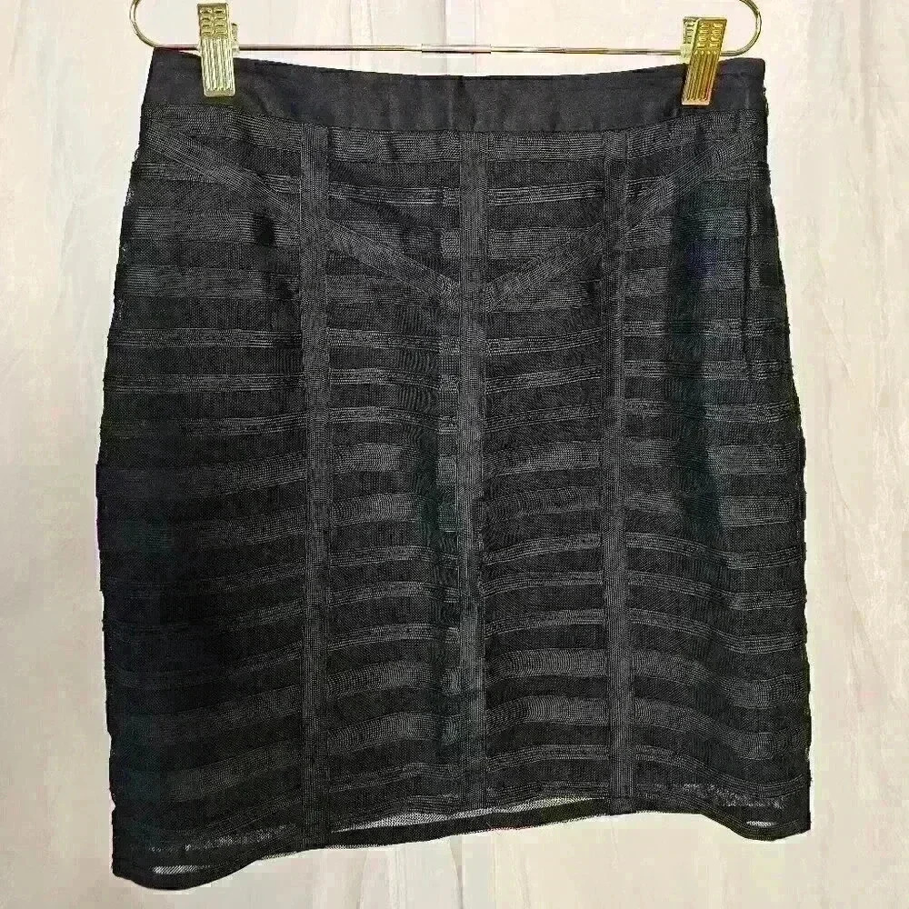 Ann Taylor Size 0 Bodycon Black Pencil Skirt